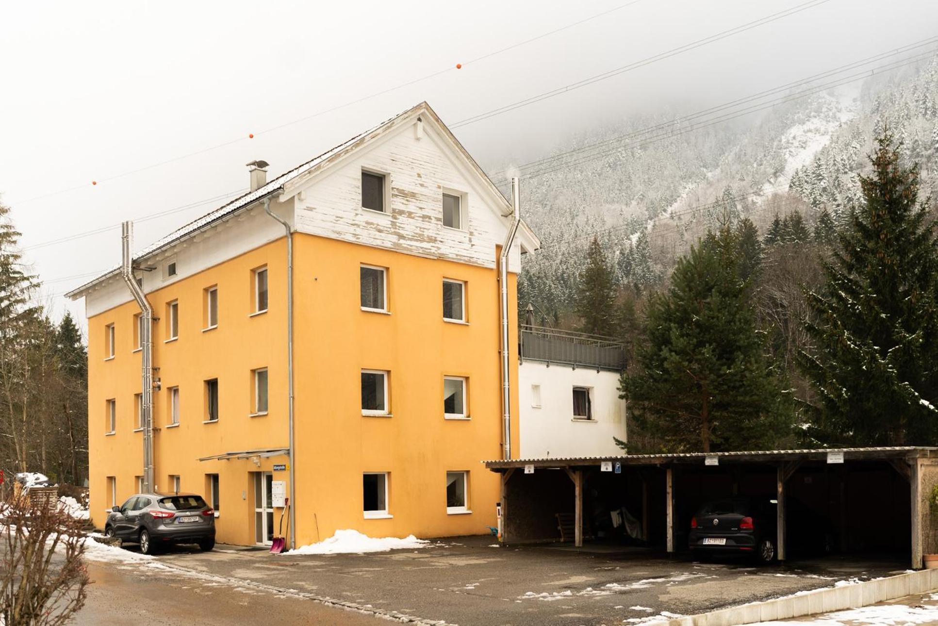 Homy Alpenlodge Innerbraz Esterno foto